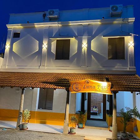 Luna Park & Resort Kottakuppam 외부 사진